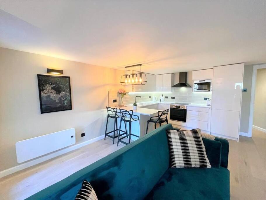 Stylish, Central And Cosy 1Bd Nr Canongate Edimburgo Exterior foto