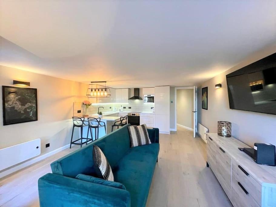 Stylish, Central And Cosy 1Bd Nr Canongate Edimburgo Exterior foto
