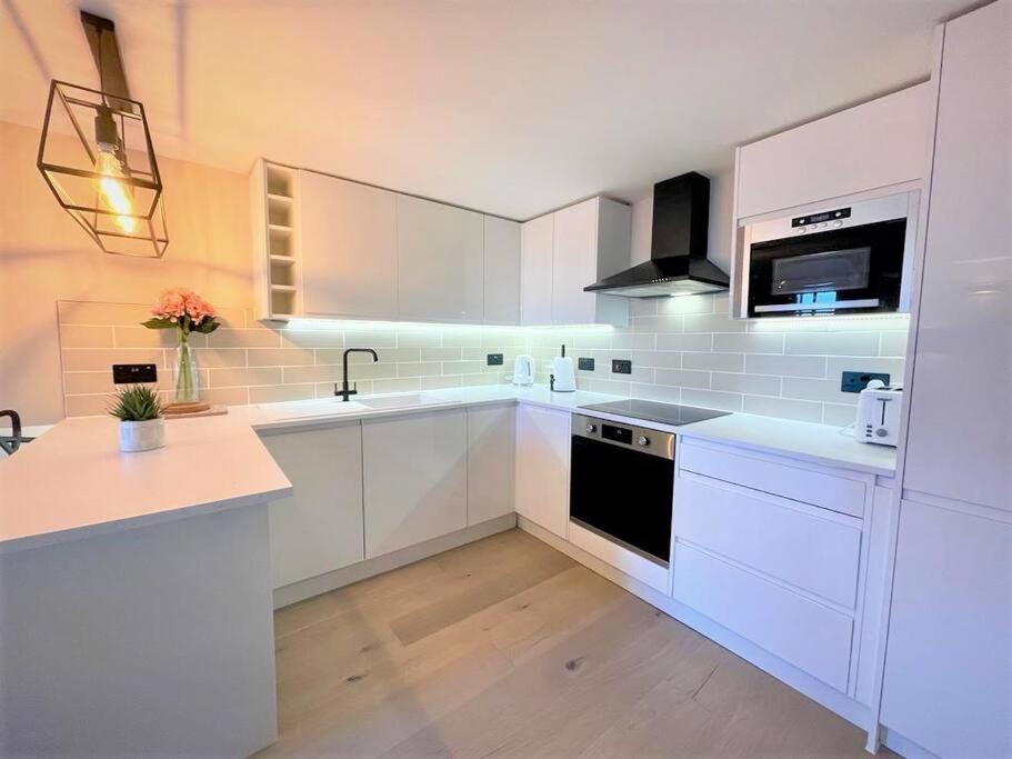 Stylish, Central And Cosy 1Bd Nr Canongate Edimburgo Exterior foto